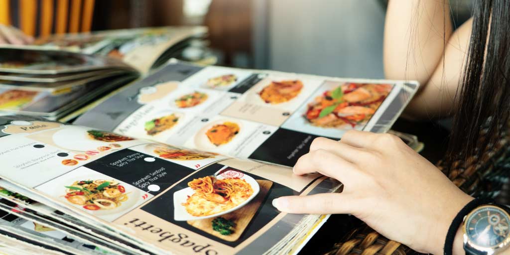 Ementa publicada em texto num site de restaurante